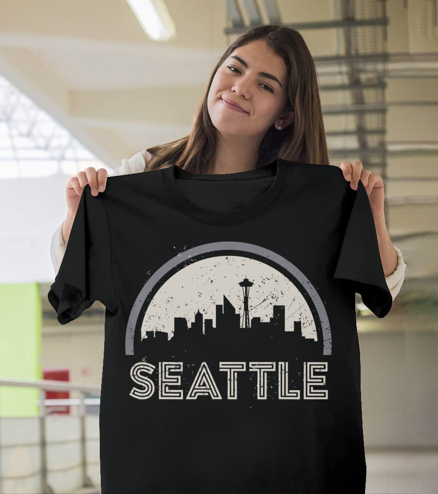 Grunge Seattle Skyline Distressed Look with Iconic Space Needle Skyline T-Shirt