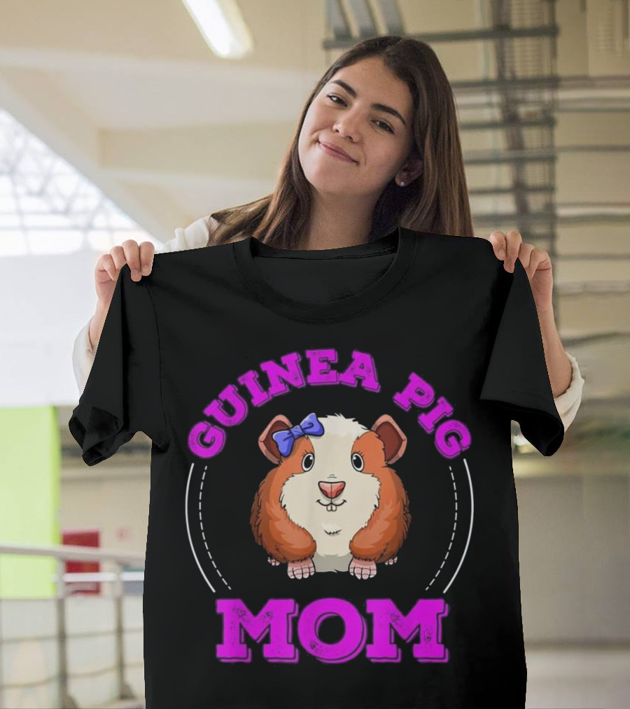 GUINEA PIG MOM Furry Pet T-Shirt