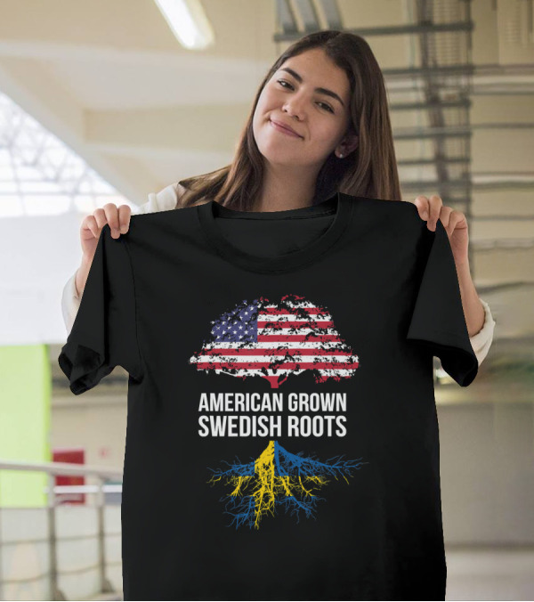 American Grown Swedish Roots USA Flag Tree Sweden Flag Roots T-Shirt