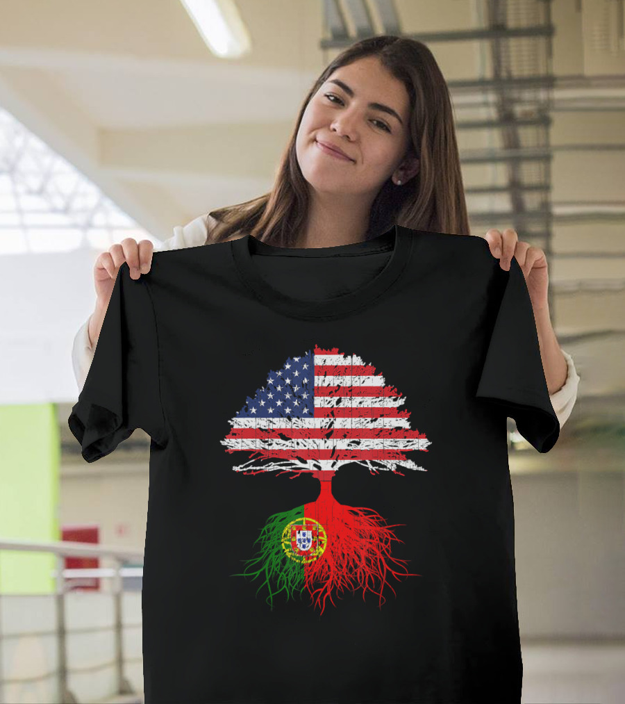 Portuguese Roots American Grown Portugal Flag Tree with USA and Portugal Colors T-Shirt