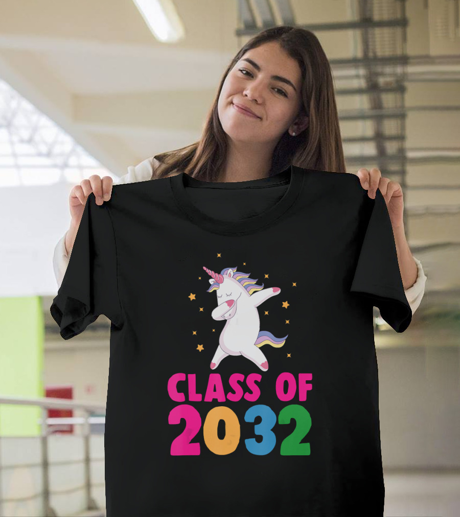 Kindergarten Class of 2032 Unicorn Back to School Dabbing T-Shirt
