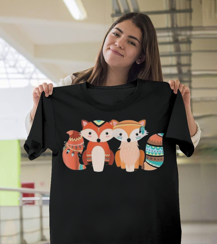 Cute Tribal Animal Fox and Nature L T-Shirt