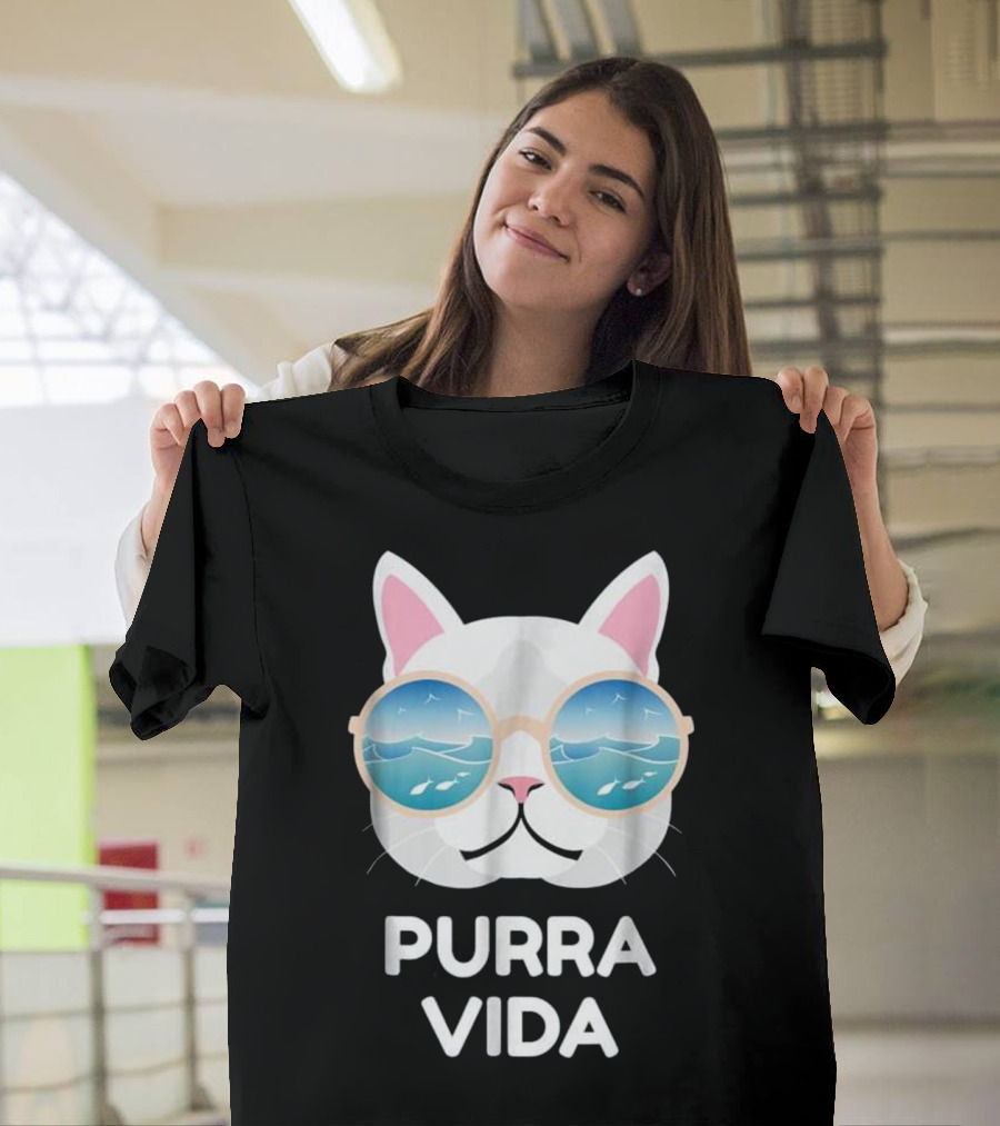 Purra Vida Cat Sunglasses Ocean Reflection Costa Rica Surfing T-Shirt