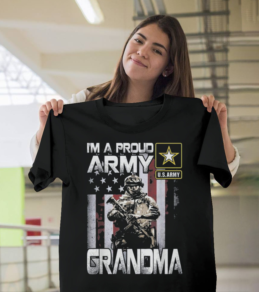 I'm A Proud Army Grandma U.S. Army Soldier with American Flag and Star T-Shirt