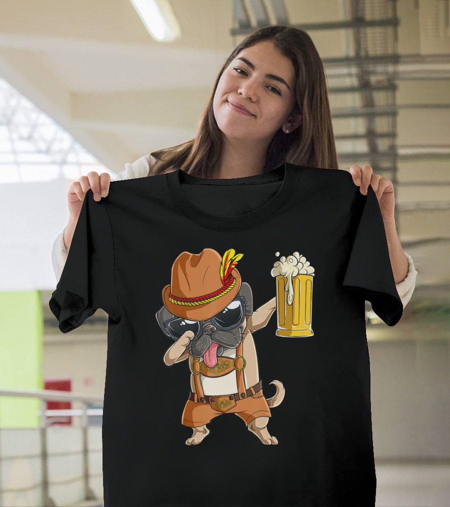 Dabbing Pug Oktoberfest Lederhosen with Beer Mug and Hat T-Shirt