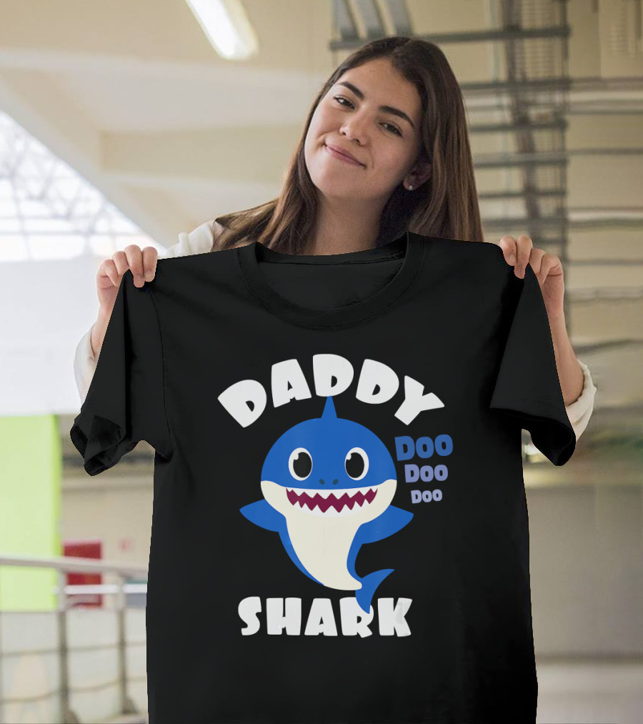 Daddy Shark Doo Doo Doo Cute Baby Shark T-Shirt