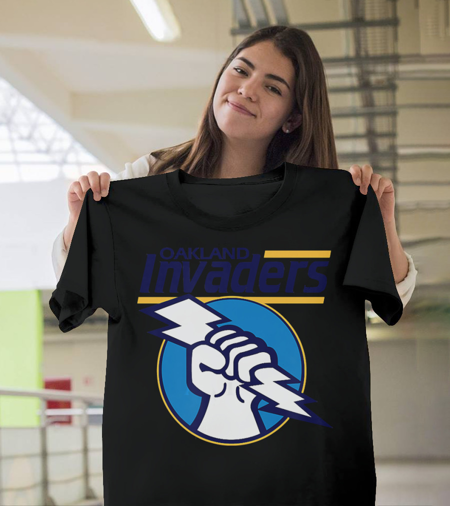 Oakland Invaders Football Fist Lightning Bolt Blue Circle T-Shirt