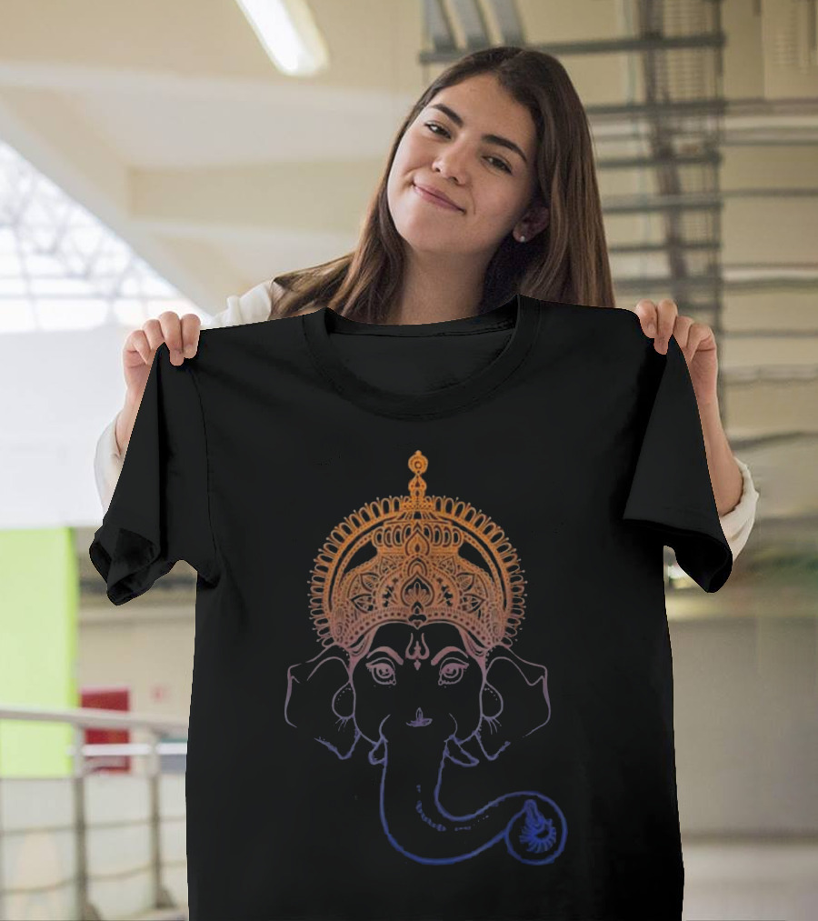 Ganesh Hindu Elephant God Spiritu Detailed Ornate Headdress T-Shirt