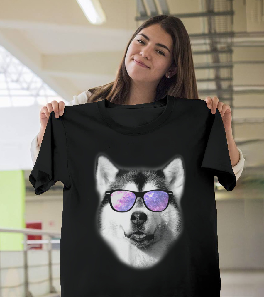 Galaxy Sunglasses Siberian Husky Cool T-Shirt