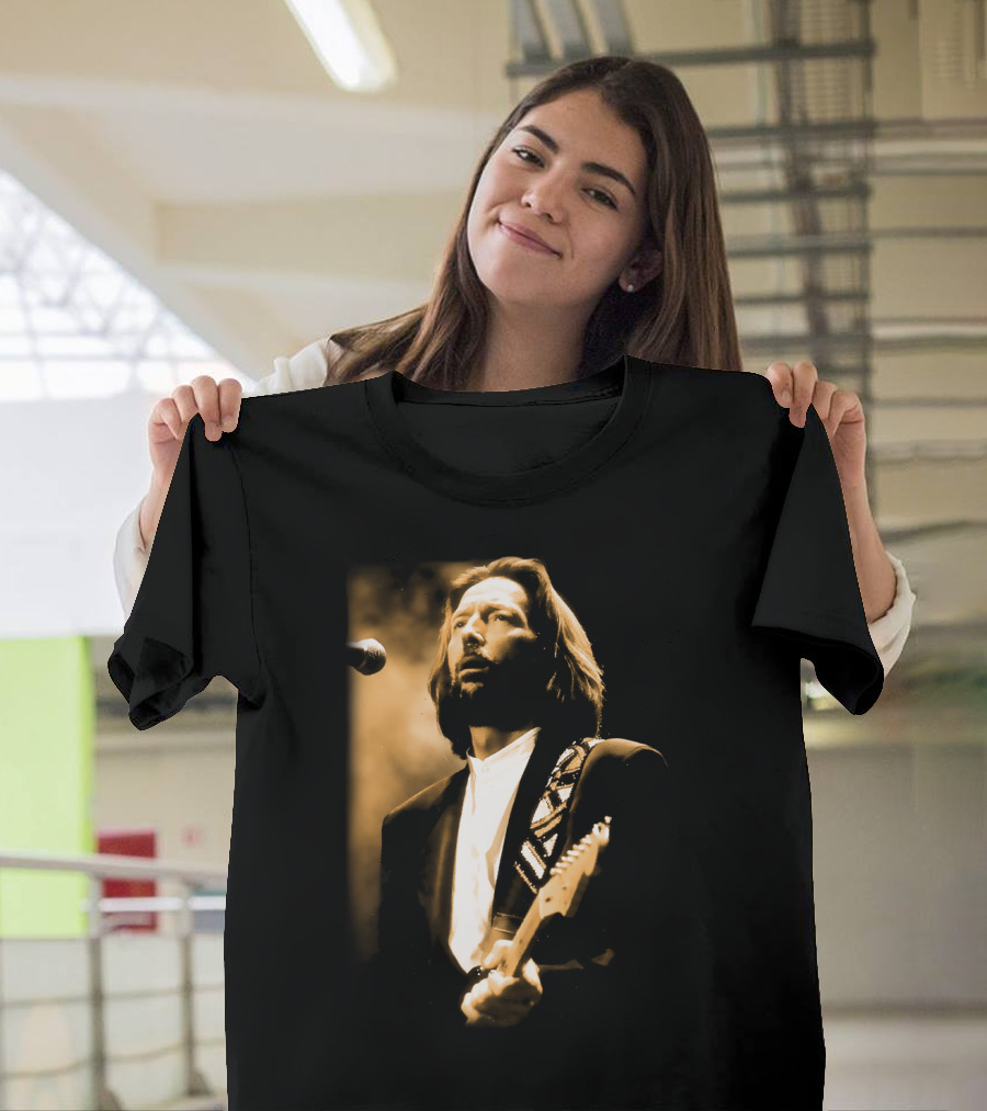 Ec 23 Concert Guitarist T-Shirt