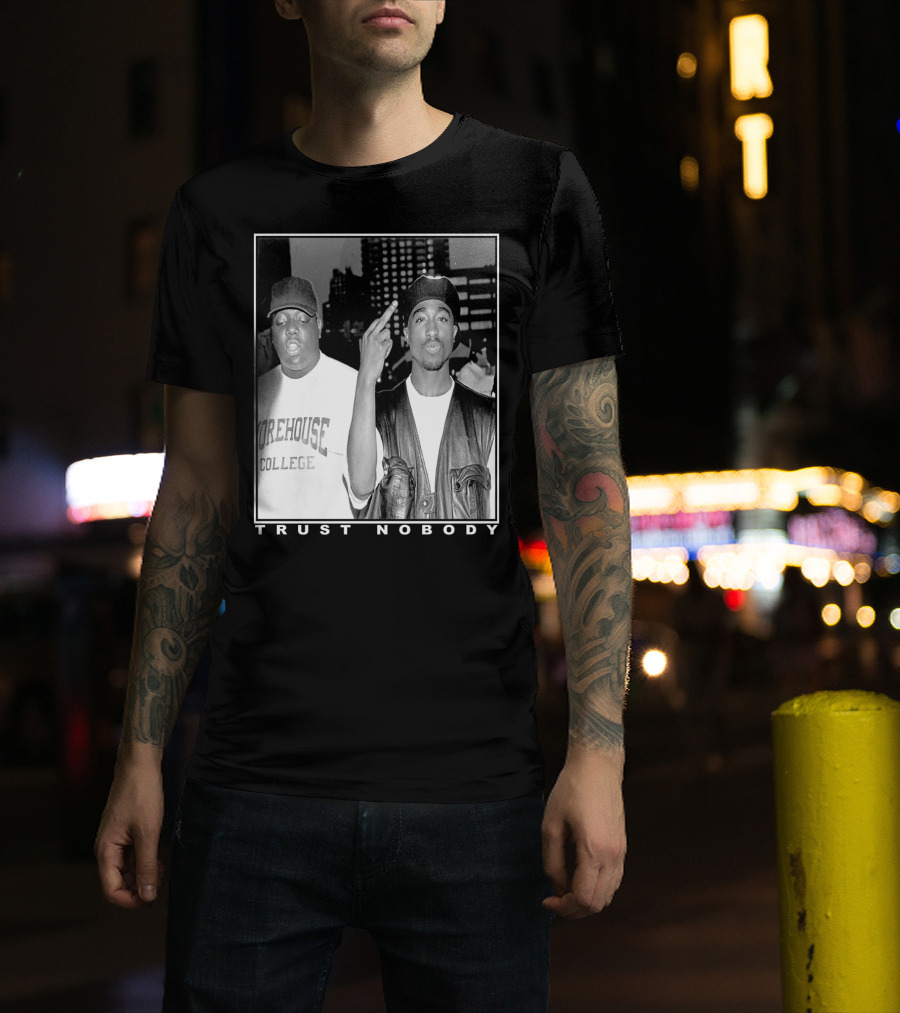 Trust Nobody Morehouse College Duo Retro T-Shirt