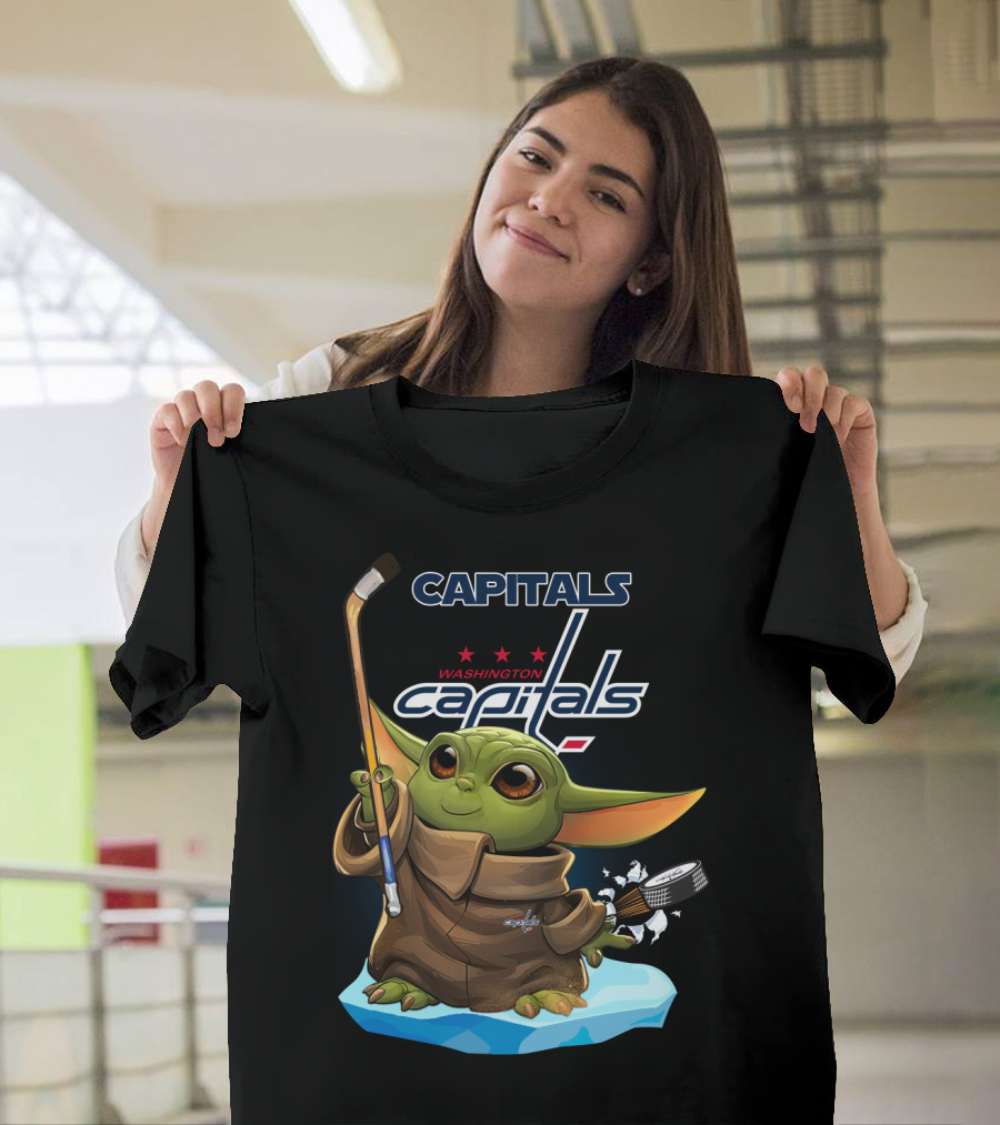 Washington Capitals Baby Yoda Hockey Sticks NHL Ice Skating Puck T-Shirt