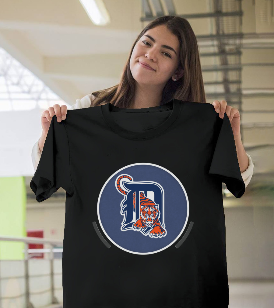 Detroit Tigers Logo With Iconic D And Fierce Tiger T-Shirt