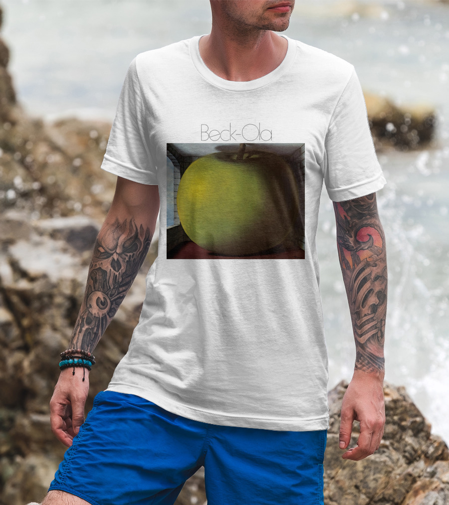 TJB 01 Beck Ola Album Cover Large Green Apple T-Shirt
