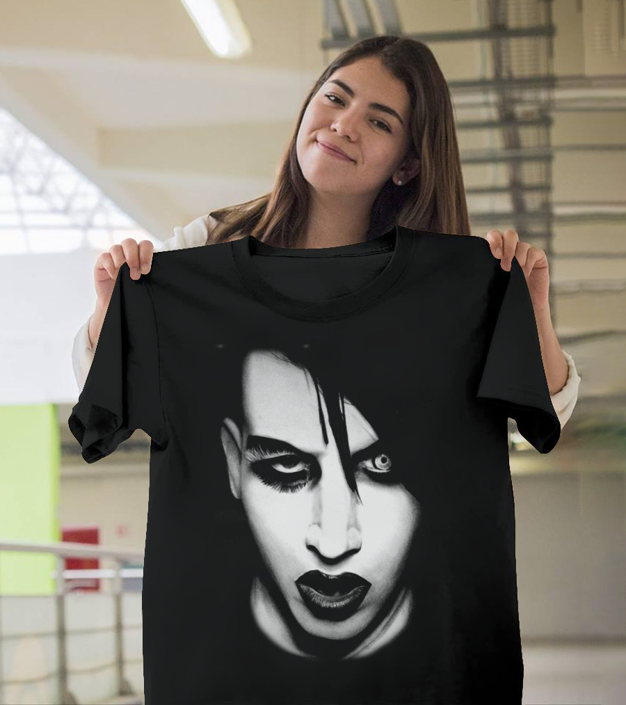MMS Goth Makeup T-Shirt