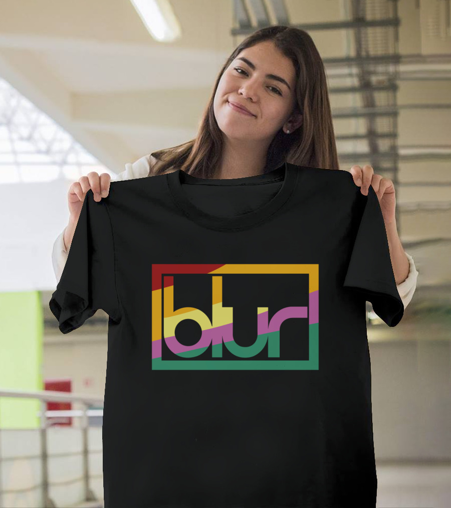 Blur 05 – Retro Spectrum Prism T-Shirt