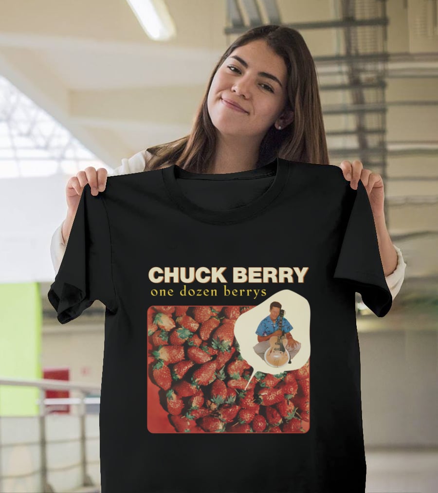 CHUCK BERRY One Dozen Berrys CBR 09 Strawberry Collection T-Shirt