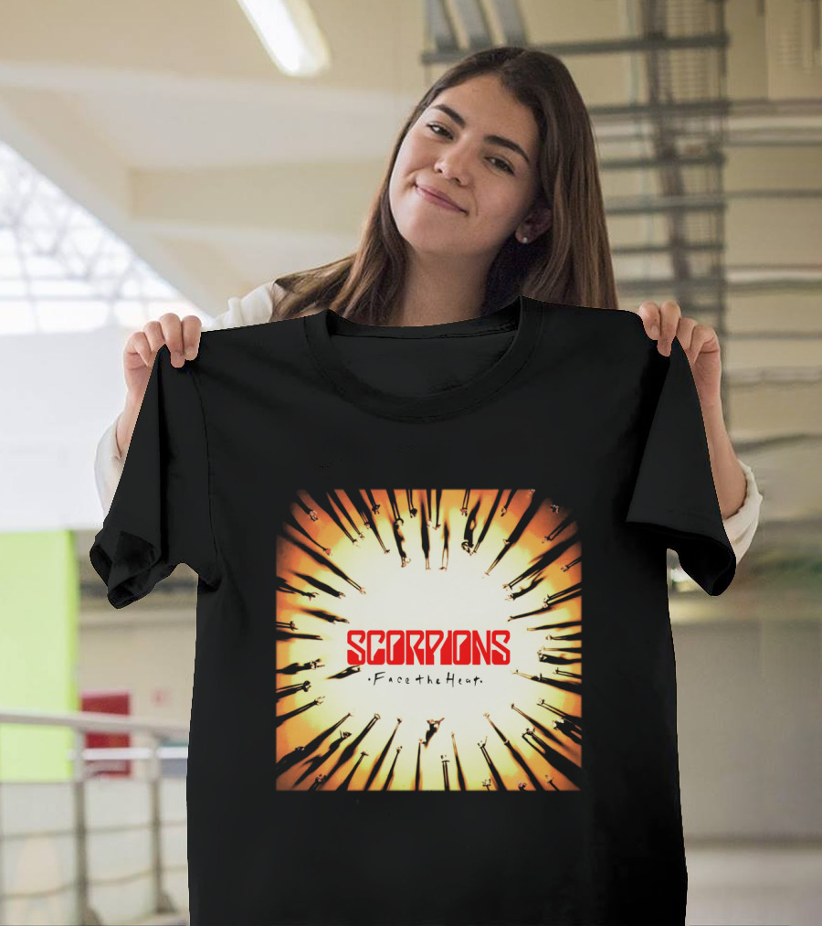 Scorpions Face the Heat Shadow Silhouettes Circle T-Shirt