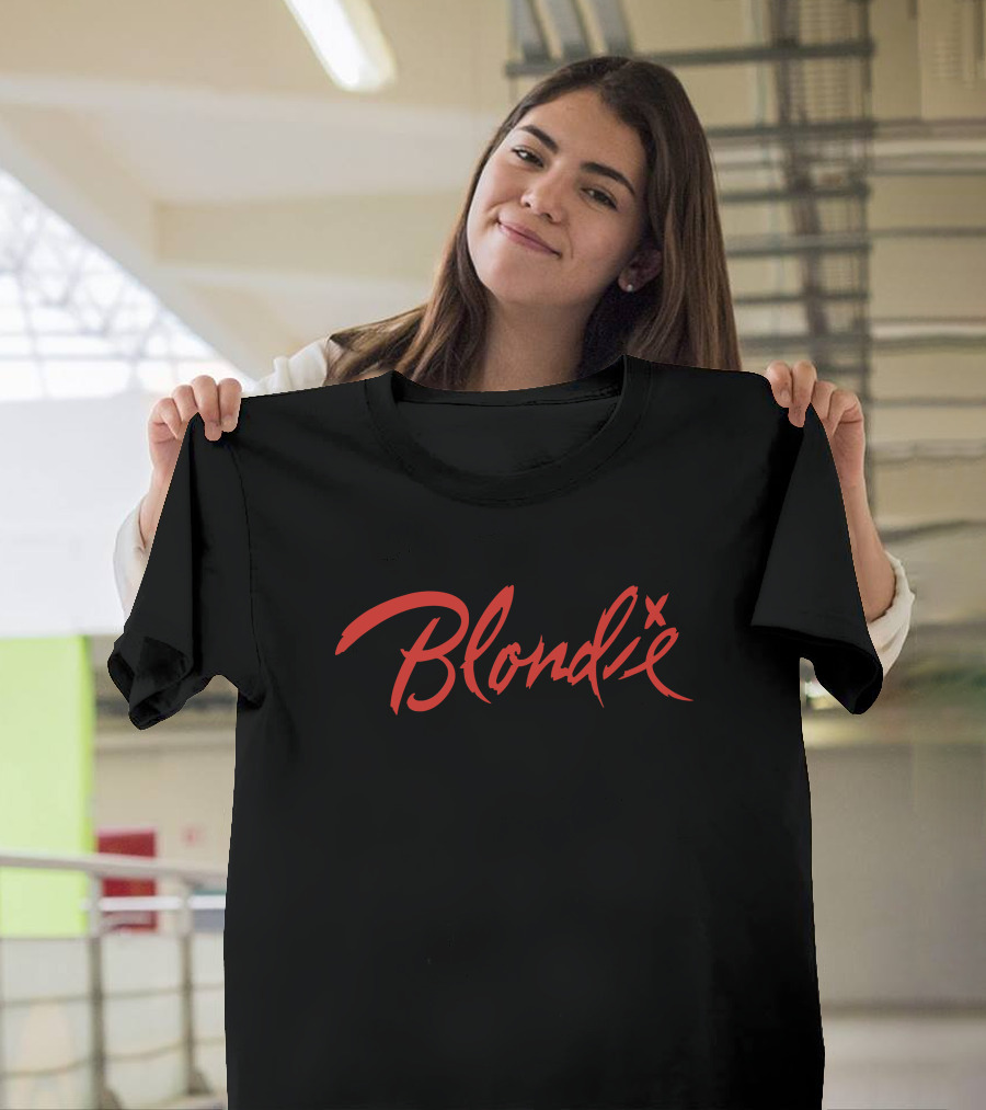 Blondie Red Script Logo Bld T-Shirt