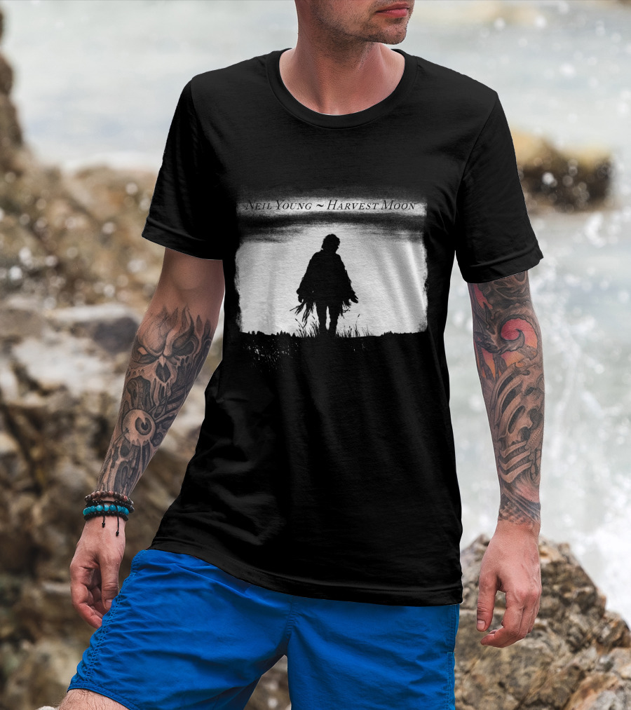 Neil Young Harvest Moon Silhouette Dark Horizon Scene T-Shirt