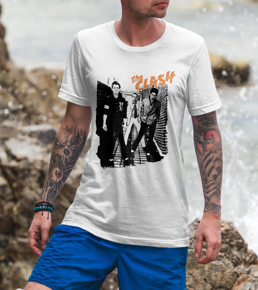 The Clash Black And White Alley Photo Band Members T-Shirt