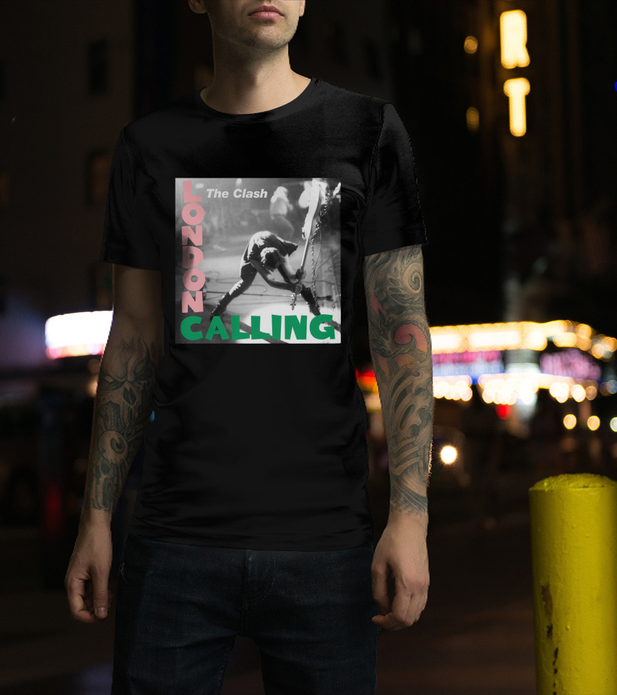 The Clash London Calling Album Cover Black And White Photo Iconic Rock Band T-Shirt