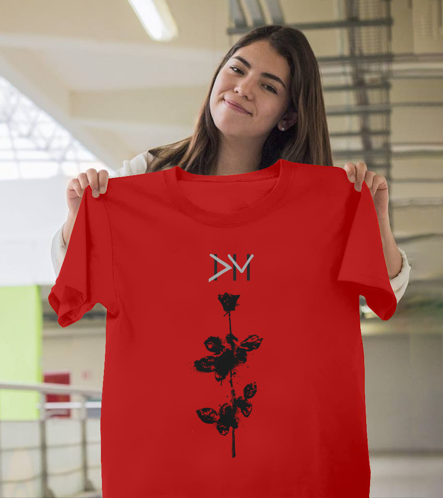 Dpm 46 Black Rose Graphic On Red T-Shirt