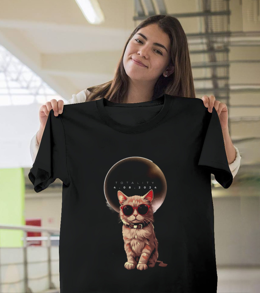 Cat Wearing Solar Eclipse Glasses Totality 4.08.2024 T-Shirt