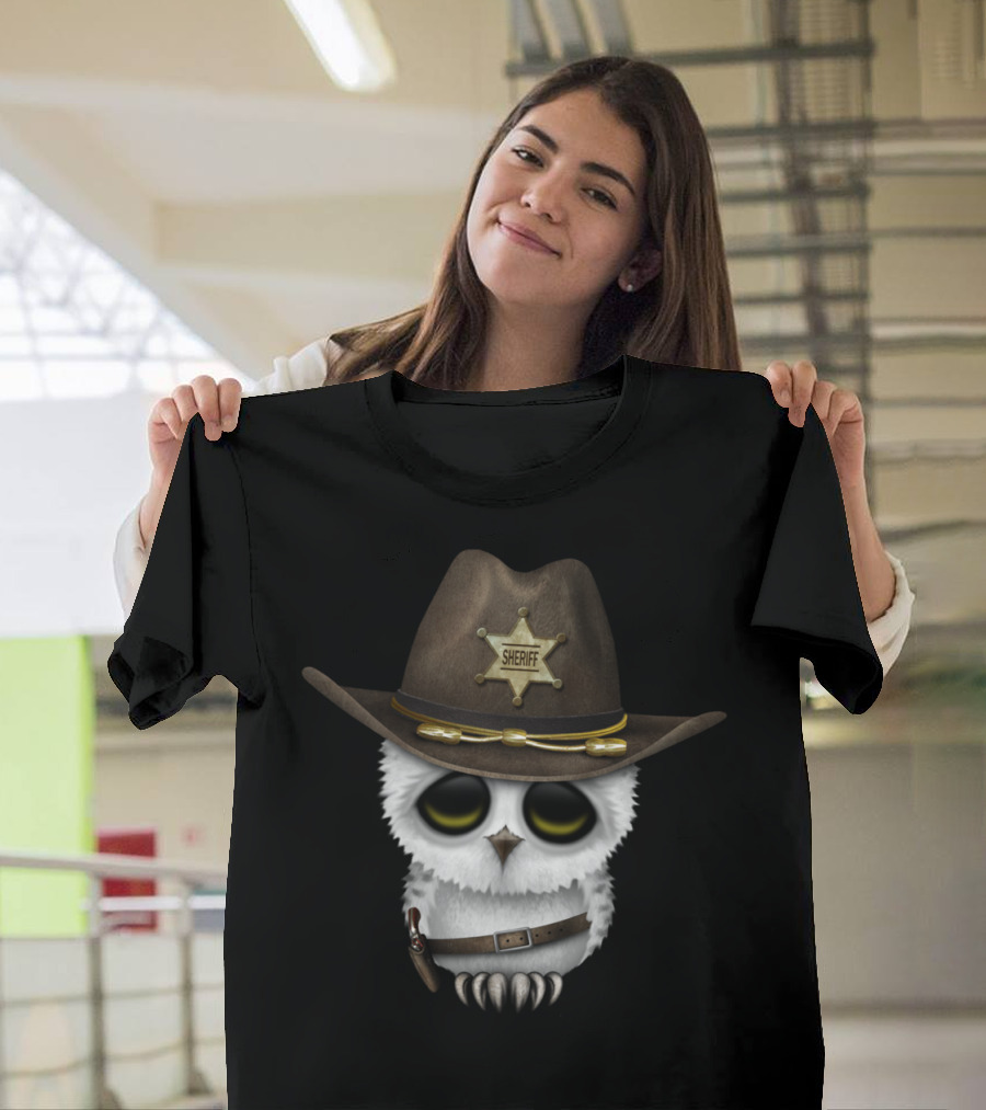 Cute Baby Owl with Sheriff Badge Hat T-Shirt