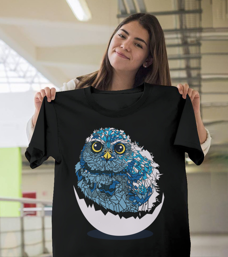 Baby Owl in Mosaic-Style Eggshell T-Shirt
