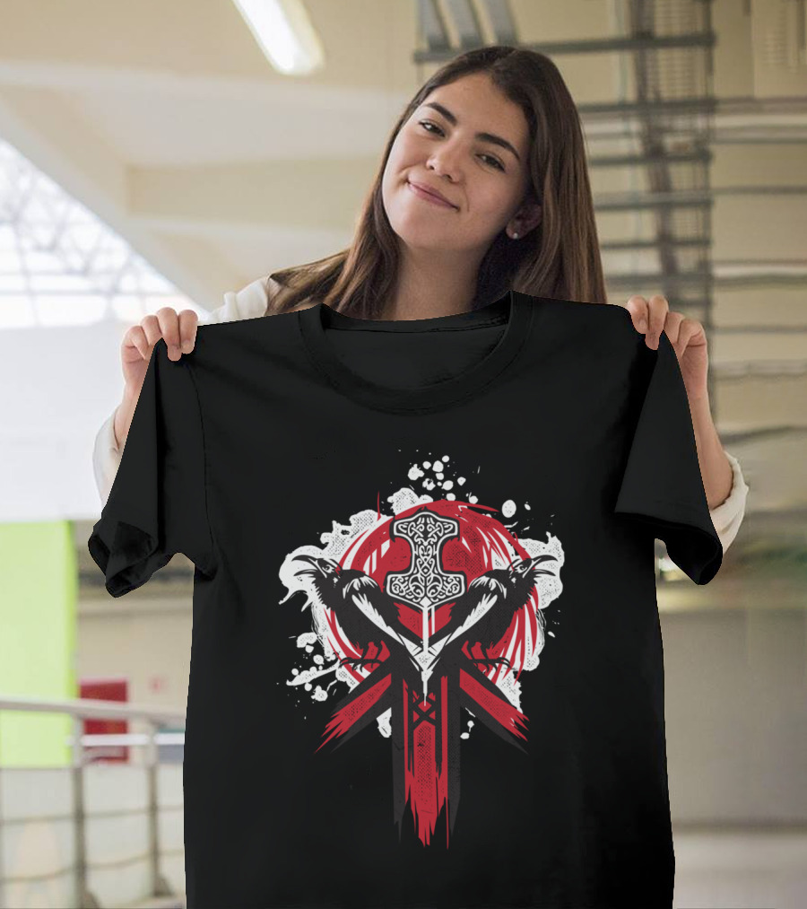 Vikings Thor's Hammer Emblem with Ravens and Red Circle Design For Honor and Glory T-Shirt