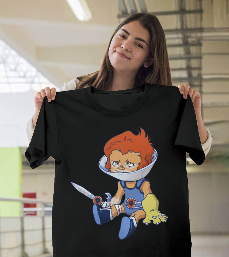 Thundercats Lion-O Sitting with Sword and Armor T-Shirt