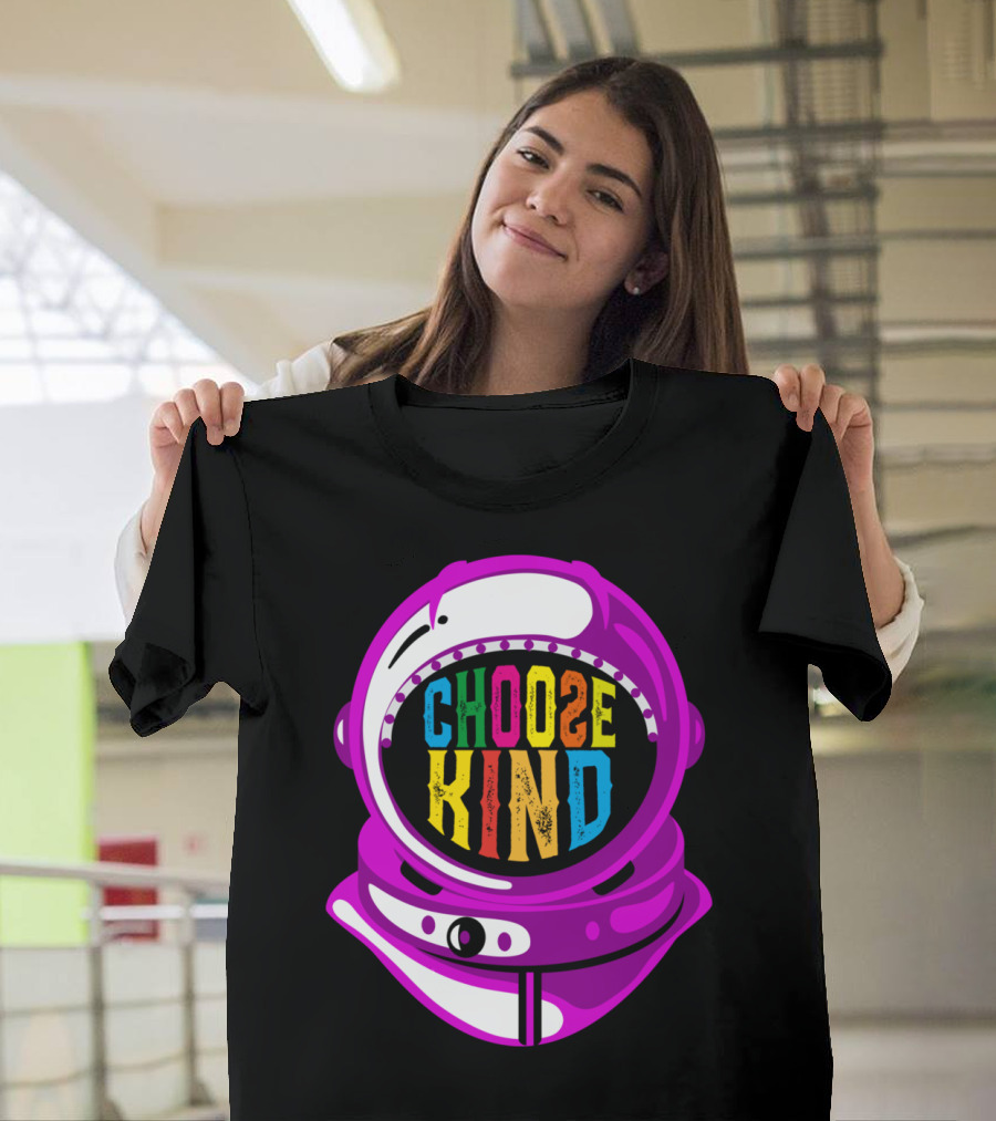 Vintage Teacher Choose Kind Astronaut Helmet T-Shirt