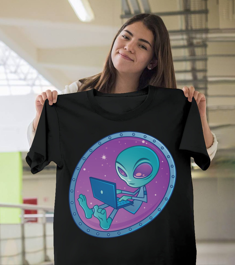 Alien Using Laptop in Spaceship Window with Starry Background T-Shirt