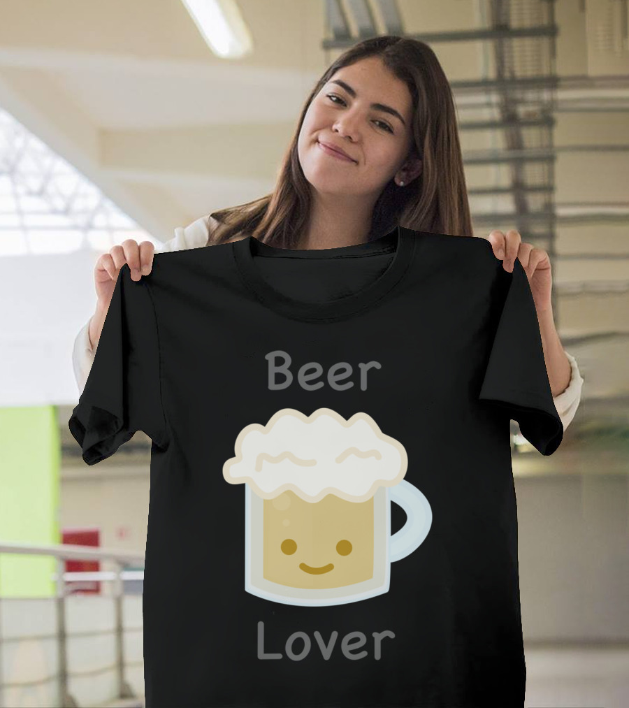 Beer Lover Smiling Beer Mug Emoji T-Shirt