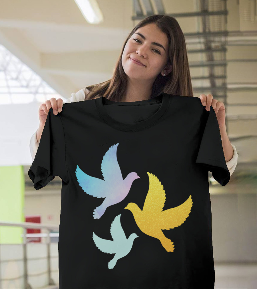 Colorful Gradient Pigeon Silhouettes T-Shirt