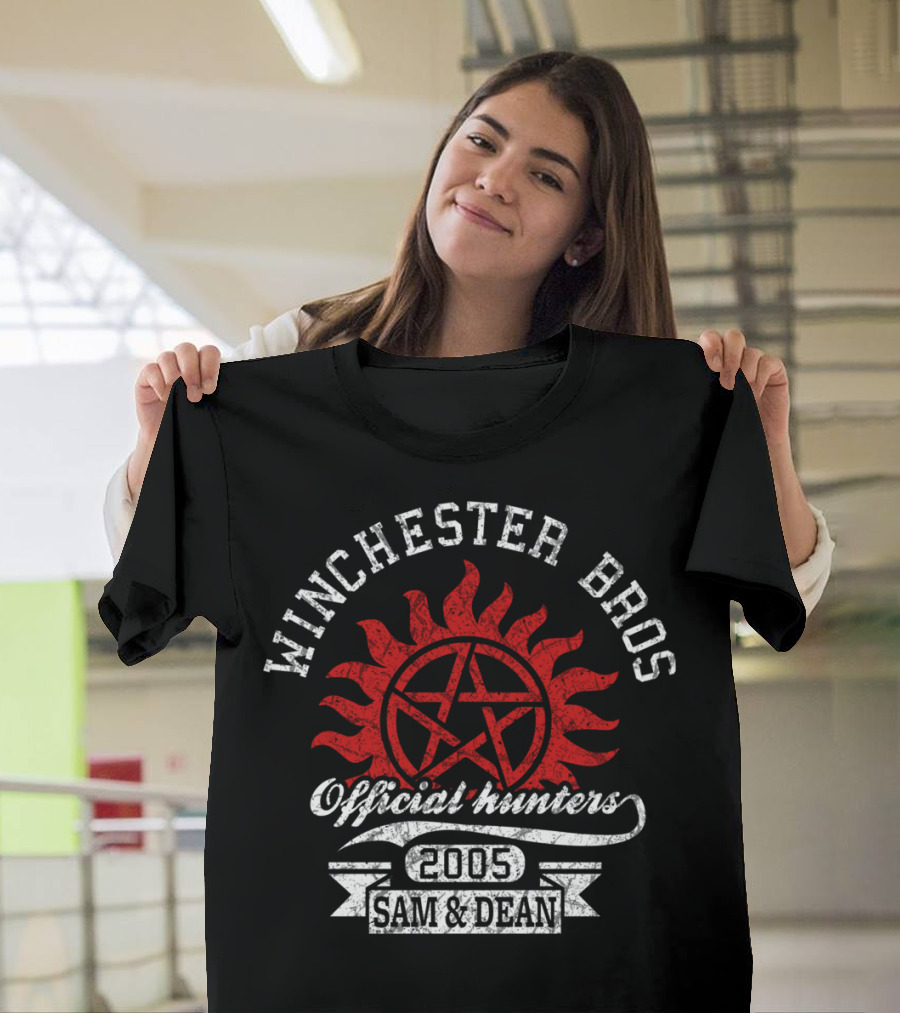 Winchester Bros Sam and Dean 2005 Hunters Pentagram Sunburst T-Shirt