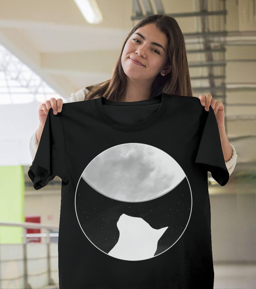 Black And White Dreaming Cat Under Starry Moon T-Shirt
