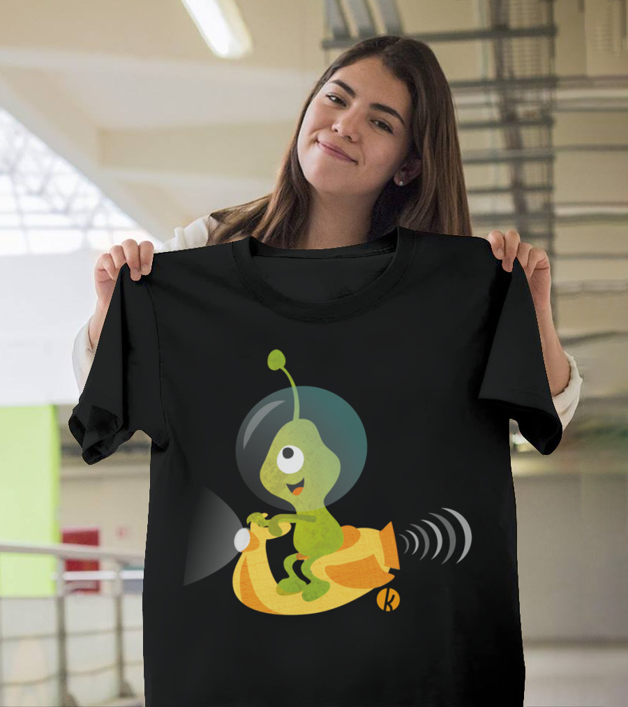 Alien Riding Spaceship Vespa With Smiling Face T-Shirt