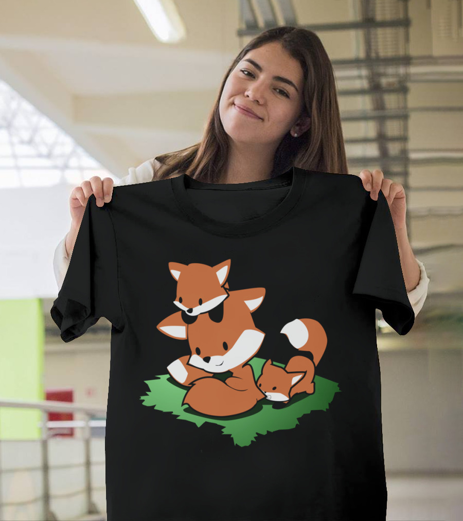 Chibi Foz Family Fox Trio on Grass T-Shirt
