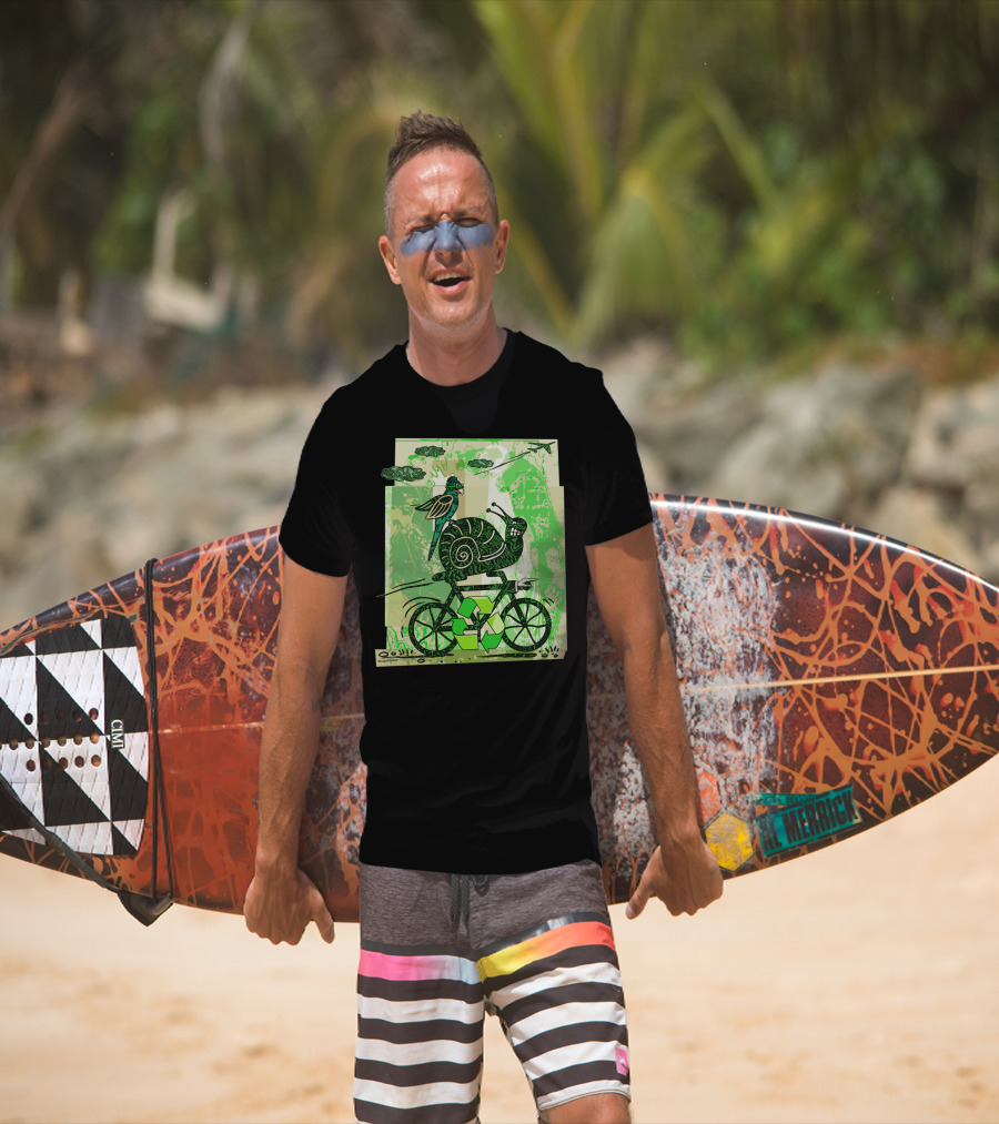 A Little Slow To Recycle Snail And Bird On Bicycle With Green Recycling Symbols T-Shirt