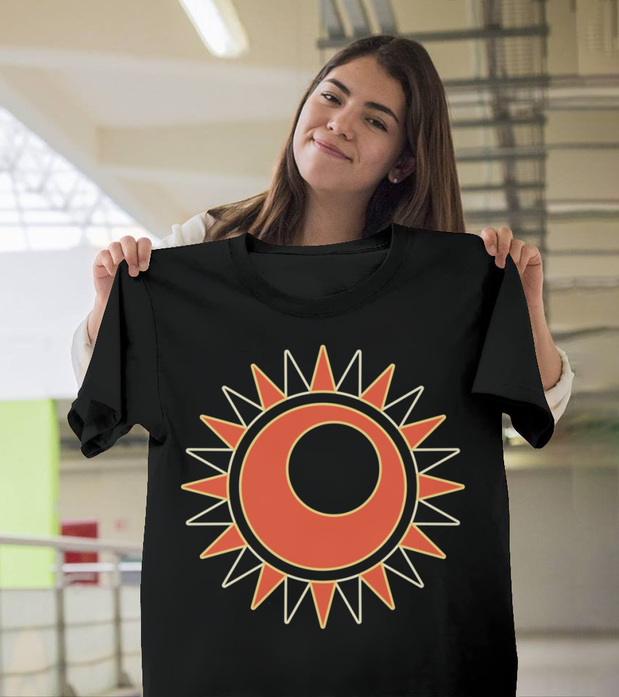 Hollow Star Sunburst Circle T-Shirt
