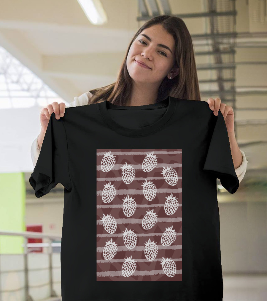 Ananasberry Pineapple Strawberry Fusion Pattern Stripes T-Shirt