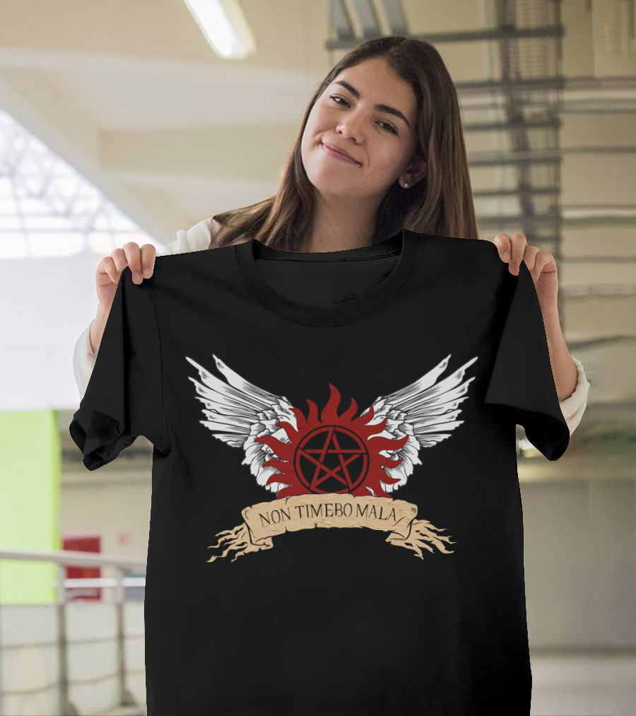 Supernatural Winged Pentagram NON TIMEBO MALA T-Shirt
