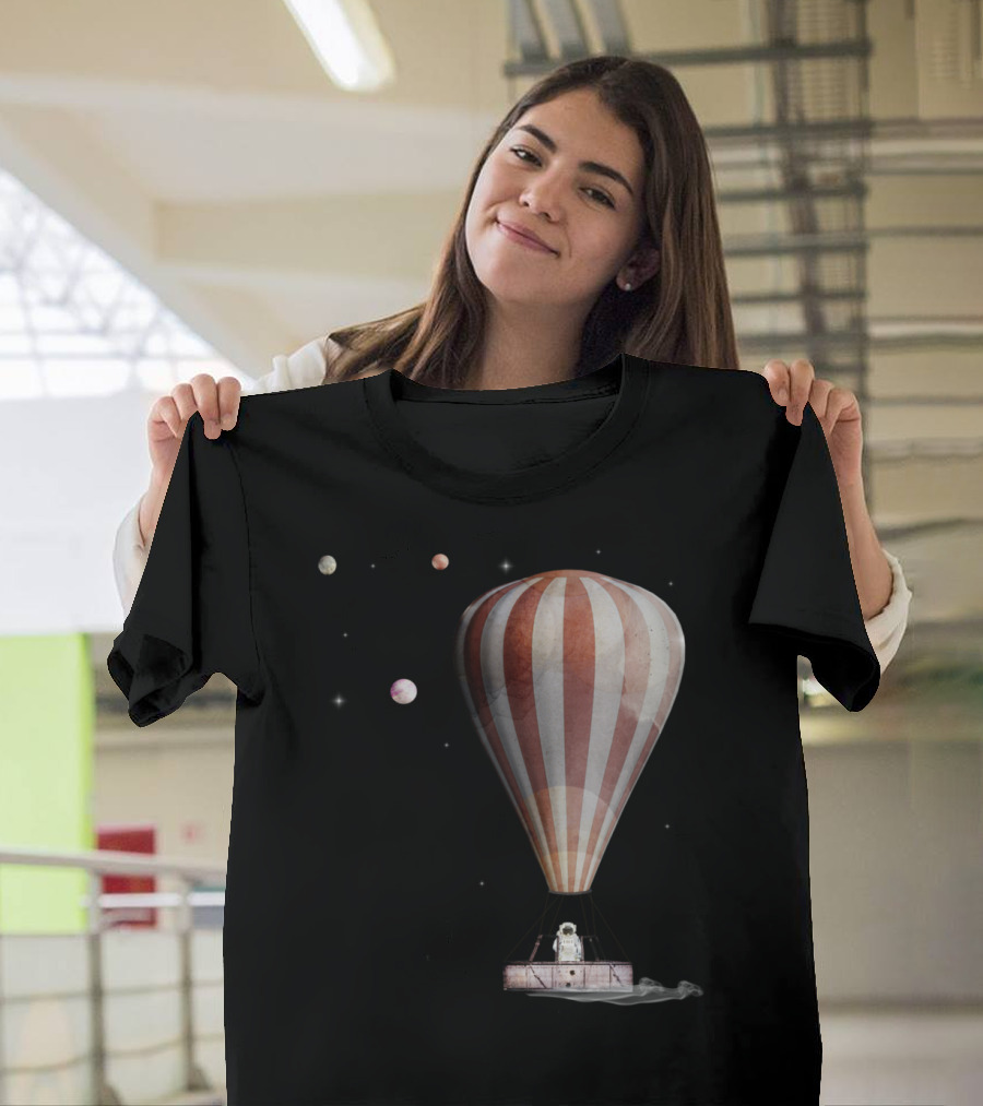 A Space Adventure Vintage Hot Air Balloon Astronaut Planets T-Shirt