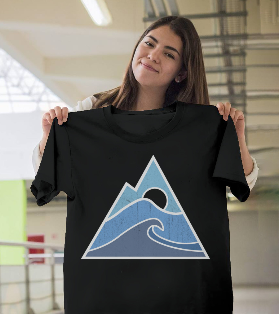 Mountain Wave Sun Exploration T-Shirt