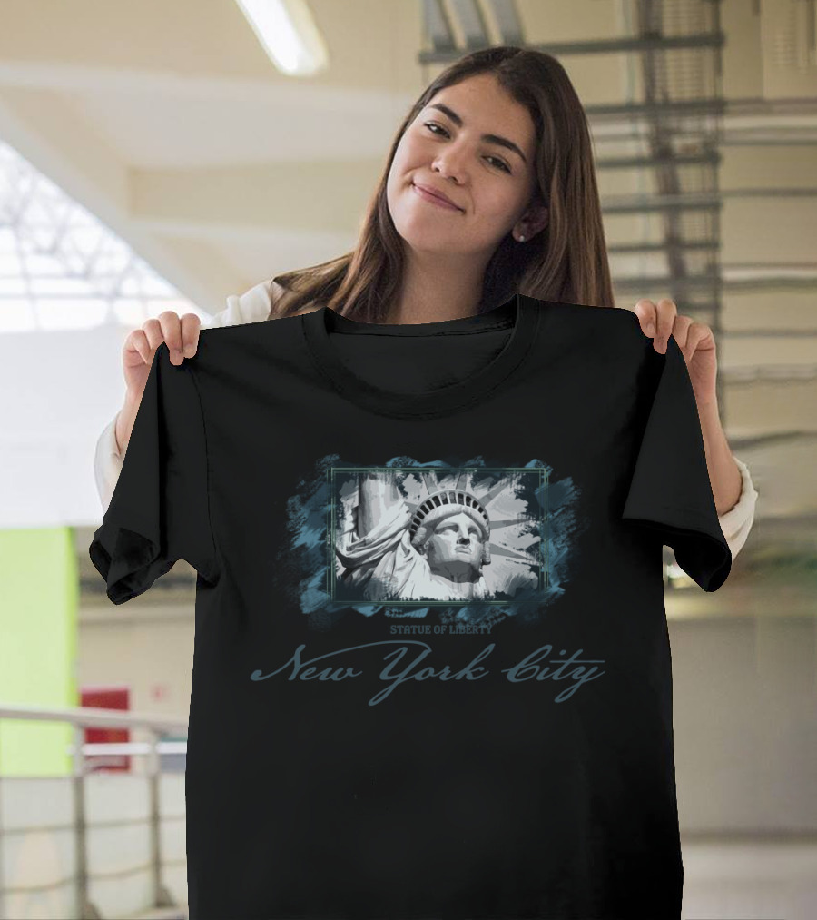 New York City Statue Of Liberty Iconic Landmark T-Shirt