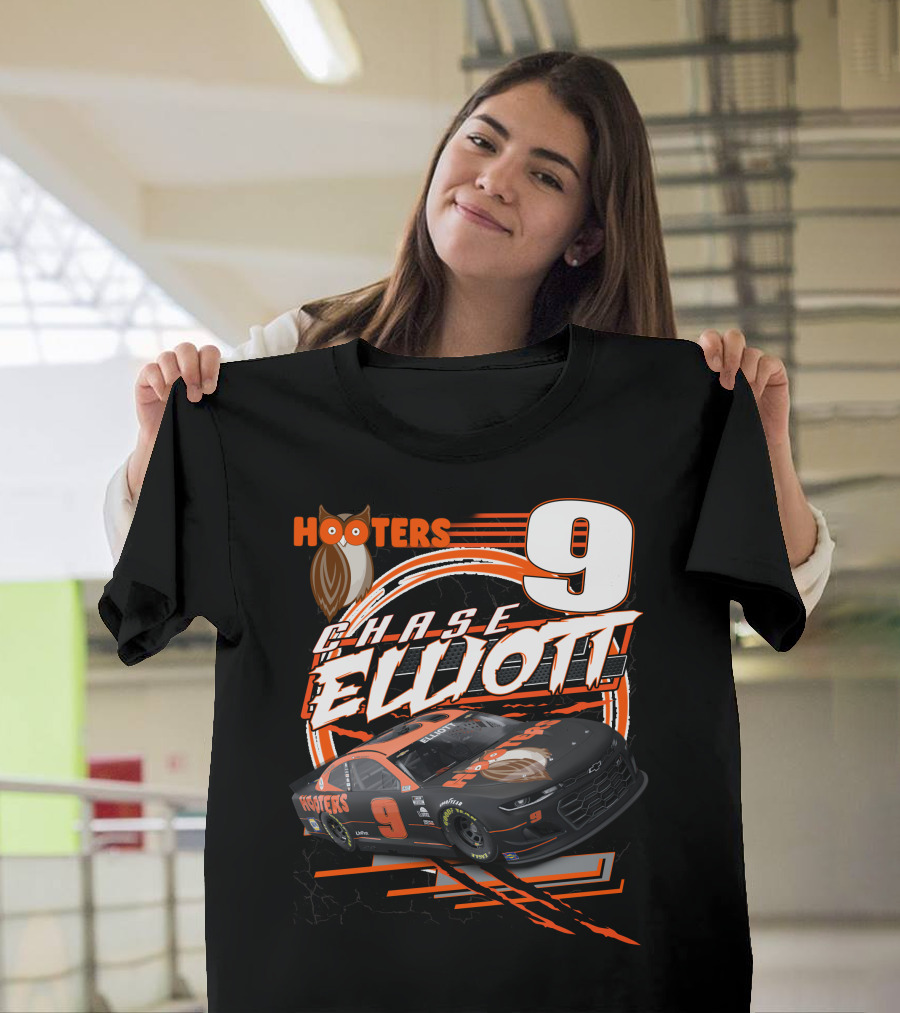 Chase Elliott Hooters 9 Nascar Racing Car T-Shirt