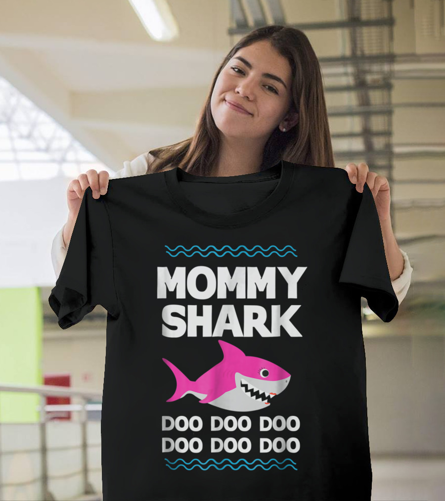 Mommy Shark Doo Doo Doo Doo Funny Kids Video Baby NJ T-Shirt