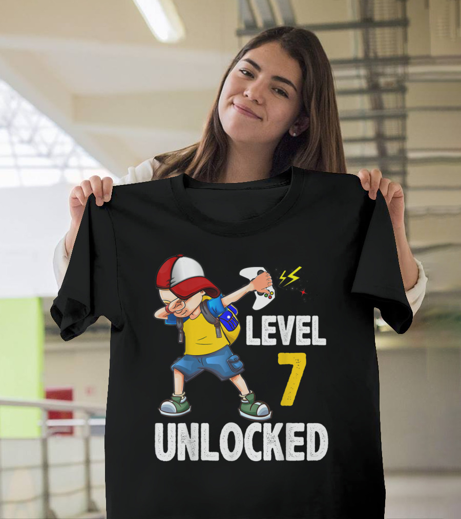 Level 7 Unlocked Video Gamer Dabbing Controller Birthday T-Shirt